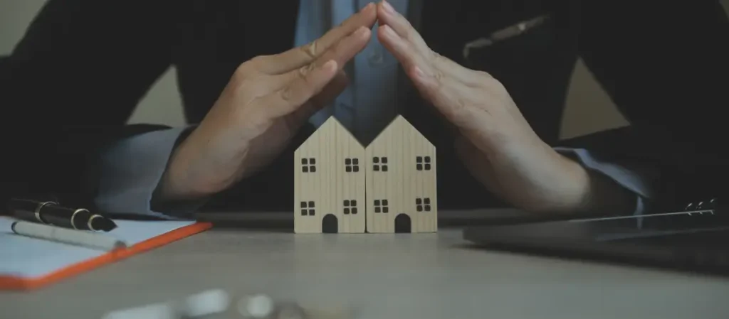 illustration of a property valuer assessing a home in Sydney